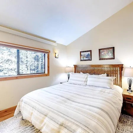 Coziest Condo